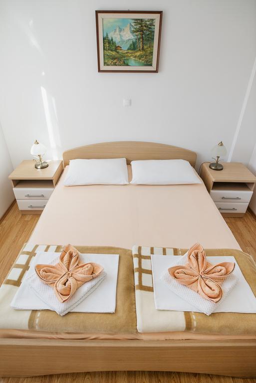 Apartments Mia Baška Eksteriør billede