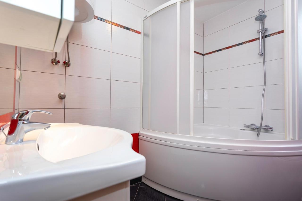 Apartments Mia Baška Eksteriør billede